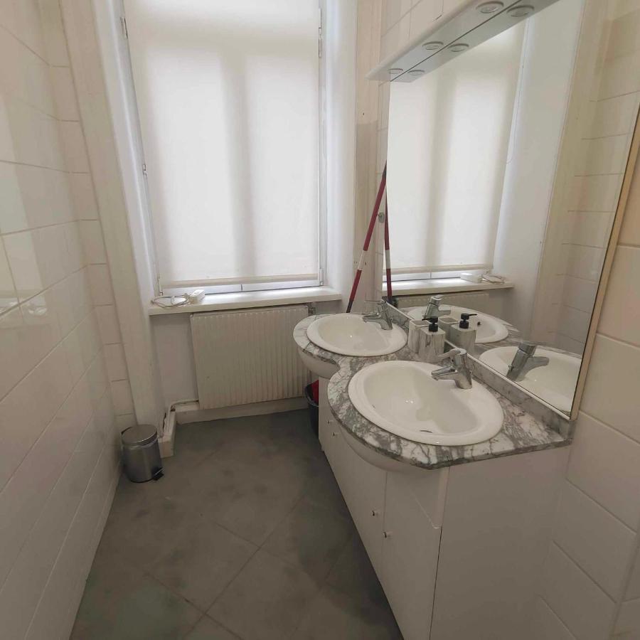 Large 4 Room Apartment In The Center Of 비엔나 외부 사진