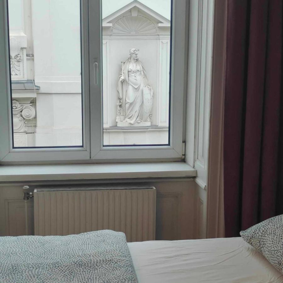 Large 4 Room Apartment In The Center Of 비엔나 외부 사진